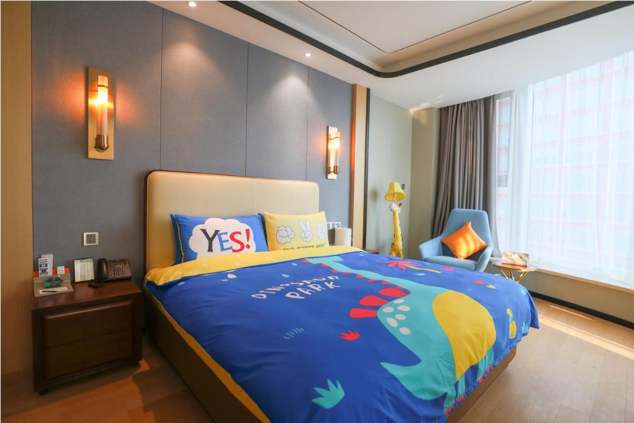 Jinling Funhome Hotel Nanjing Jiulong Lake - Nanjing South Railway Station Exterior foto